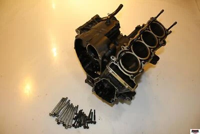 2004 Yamaha FZ-1 FZS1 Engine Motor Crankcase Crank Cases Block 5LV-15100-10-00 Foto 1 de 4