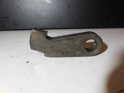 Martillo de engranaje de estacionamiento de transmisión 722.313 parte 86-89 Mercedes Benz R107 560SL Foto 1 de 4