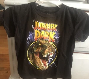 Boys Universe Studio Jurassic Park Sz 5 6 Shirt Black T Rex Dinosaur Head - Picture 1 of 3