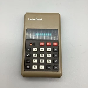 !Working! 1970s Radio Shack Memory EC-380 Vintage Pocket Calculator Cat # 65-616 - Picture 1 of 5