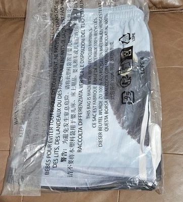 Pantalones Cortos de Fútbol Supreme Damien Hirst Oveja Grande DS SS25 + SORPRESA GRATIS Foto 1 de 4