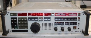 AEG 1800    VLF-HF receiver - Picture 1 of 2