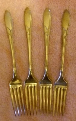 Juego de cuatro tenedores de cena Oneida Community Lady Hamilton de 7 1/2 pulgadas Foto 1 de 4