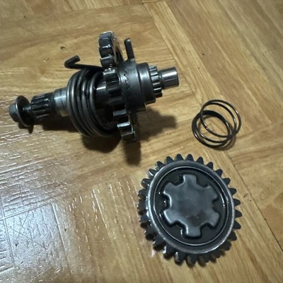 2007-2015 Suzuki Rmz 250 Kickstarter eixo engrenagem Kicker 2008 2009 2010 2011 2012 - Imagem 1 de 4