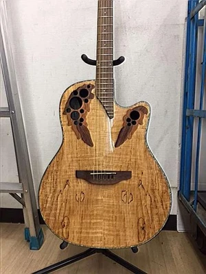 OVATION / CE44P-SM (NO250715) Foto 1 de 4