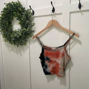 Heart & Hips | Size Medium | Tie Dyed Cropped Shirt - Picture 1 of 7