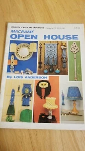 MACRAME OPEN HOUSE Craft Book Lois Anderson 36 Page 1979 Vintage - Picture 1 of 4