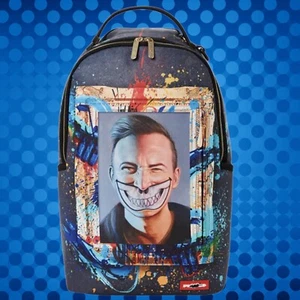 SPRAYGROUND THE RARE DBD GRIN SHARK PORTRAIT - RON ENGLISH SUPER LIMITED EDITION - Picture 1 of 11