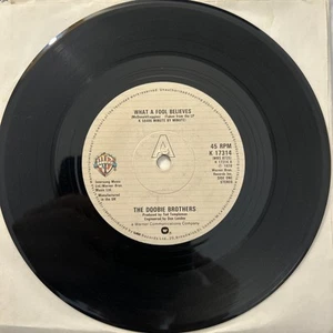 The Doobie Brothers - What A Fool Believes 7" Single WB 1978 VG+ Vinyl - Picture 1 of 2