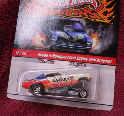 HOTWHEELS TIRA DE ARRASTRE DEMONIO # 12 DE 30 ERROR ES DODGE CHALLENGER EJÉRCITO SERPIENTE Foto 1 de 4