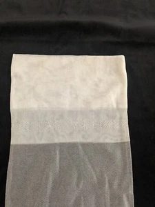 Vintage 41 Inches Seamless Stockings With Bare Heel And Reinforced Toe - Picture 1 of 8