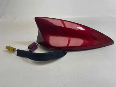 Radio de techo antena aleta de tiburón roja 233370710 para Chevrolet Malibu 2016 2017 2018 Foto 1 de 4