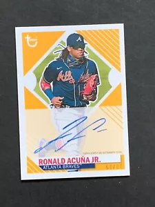 2021 Topps Brooklyn Collection Ronald Acuna Jr. auf Karte hart signiertes Autogramm/80 - Bild 1 von 2