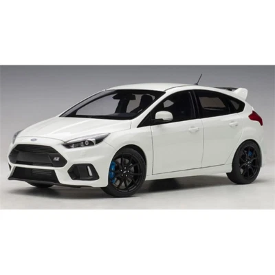 NUEVO Autoart escala 1:18 Ford Focus RS 2016, blanco congelado, aberturas completas Foto 1 de 4