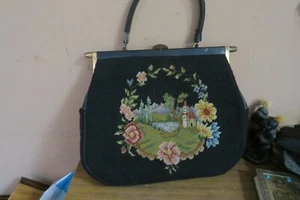 Bolso Cartera Pequeño Punto Aguja De Colección 13" x 10" Escena Castillo + Flores - Imagen 1 de 8