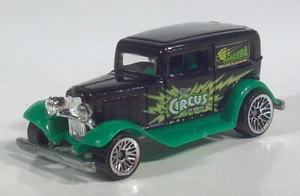 Camión de reparto Ford Hot Wheels Malasia '32 Alectra circo sobre ruedas - Imagen 1 de 9