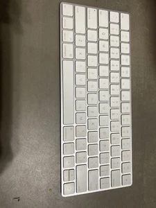 Apple Magic Keyboard A1644 Wireless Bluetooth - US English - Picture 1 of 5