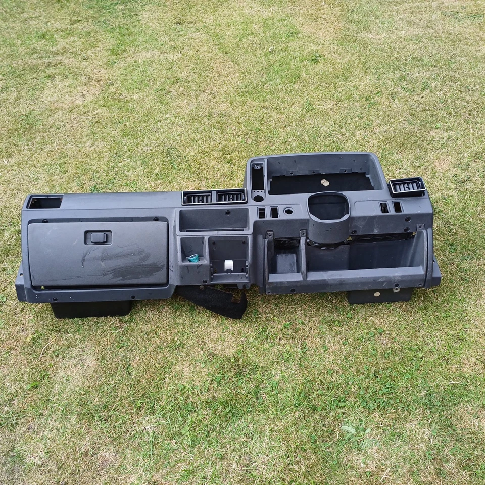 Escort Dashboard Mk3 - Image 1 of 4