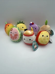 Squishmallows 5 Zoll Mini Plüsch (7) sortiert - Feinschmecker Essen Obst Ramen Menge 7  - Bild 1 von 11