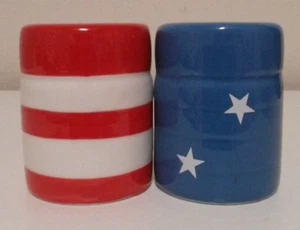 USA Red, White & Blue Ceramic Salt & Pepper Set - Picture 1 of 9