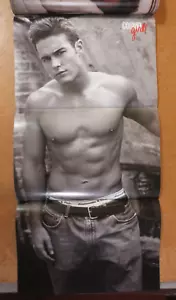 CosmoGirl Magazine Nicholas Ashburn Male Model Abercrombie & Fitch Shirtless - Picture 1 of 6