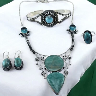 Conjunto de joyas de topacio azul y amazonita hechas a mano anillo, pulsera collar y anillo Foto 1 de 4