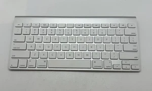 Apple Wireless Bluetooth Keyboard Model A1314 Aluminum White Tested Works - Picture 1 of 5