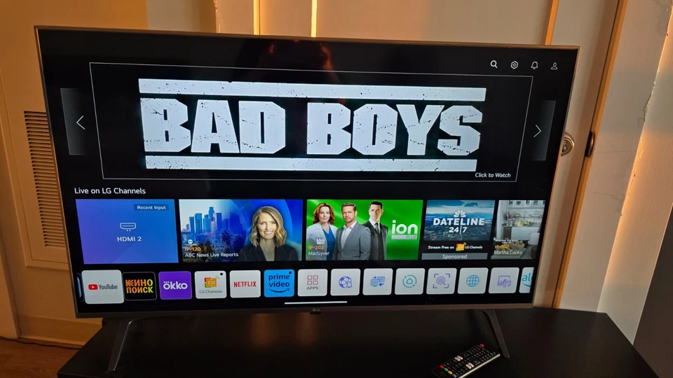  LG SMART TV 43 - Image 1 of 4