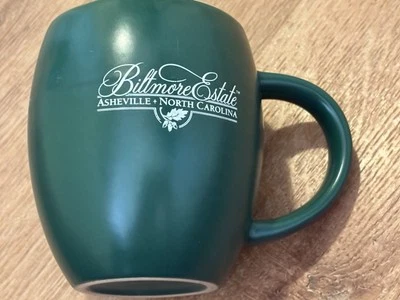 Taza Biltmore Estate Asheville North Carolina Hunter café verde estampada Foto 1 de 4