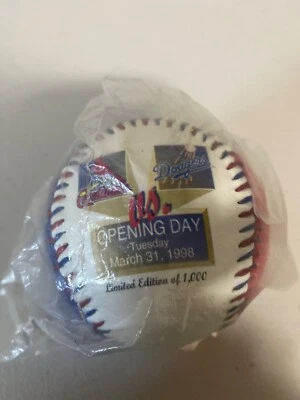 St Louis Cardinals 1998 Opening Day Baseball;Cardinals vs Dodgers - Image 1 of 3