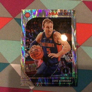 Luke Kennard #55 pistons Flash Prizm Hybrid H2 2019/20 NBA Hoops Premium Stock - Afbeelding 1 van 1