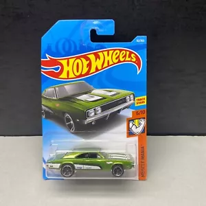 Hot Wheels '69 Dodge Charger 500 Muscle Mania 6/10 - Picture 1 of 6
