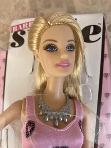 Beautiful Barbie Fashionistas Doll - Barbie Style BLT10 2013 - Picture 1 of 8