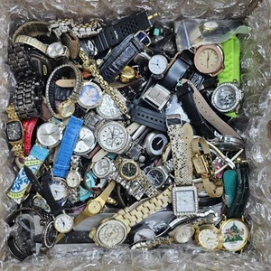 20+ Pounds Women's Men's Children's Watches LOT SELLING AS IS FOR PARTS REPAIR - Picture 1 of 23