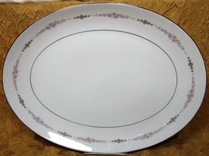 1 Mikasa Narumi SABRINA # 5621 Fine China 16 1/4" X 12.5" LARGE oval platter - Picture 1 of 4