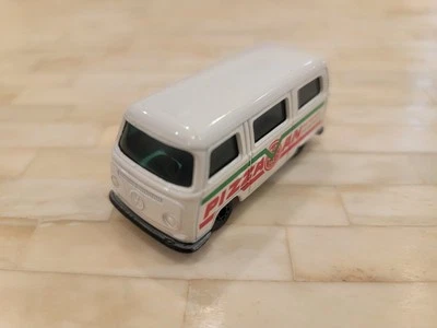 Matchbox Superfast  23 Volkswagen Dormobile   / 1976 - Image 1 of 4