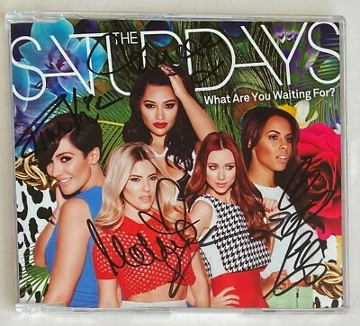 THE SATURDAYS * WHAT ARE YOU WAITING FOR? * UK LTD CD w/ SIGNED SLEEVE * BN&M! Foto 1 de 2