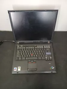 VINTAGE IBM ThinkPad T42 14" Laptop For Parts - Picture 1 of 7