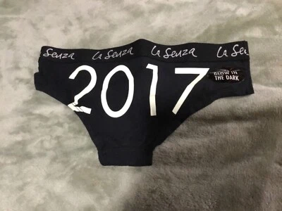 la senza brilla en la oscuridad 2017 pequeño hipster negro nuevo con etiquetas  Foto 1 de 4
