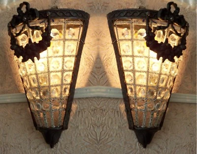 2 apliques de pared triángulo jaula pájaros latón cesta cristal réplica antigua Foto 1 de 3