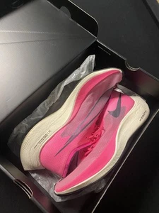 Size 12.5 - Nike ZoomX Vaporfly NEXT% Pink Blast - Picture 1 of 8