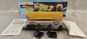 NOS Athearn/Bev-Bel HO Scale Honeymead 54' Ribside Covered Hopper Kit USLX 4916 - Picture 1 of 4