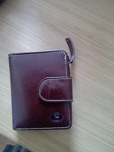 Leather Wallet New By Lloyd Baker London - Picture 1 of 4