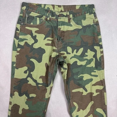 Pantalones de mezclilla Levis camuflados para hombre 32x30 Green Woodland 541 atléticos militares caza (etiqueta 31x32) Foto 1 de 4