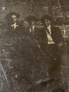 RARE TINTYPE PHOTOGRAPH OF 3 Dapper Men - Picture 1 of 2