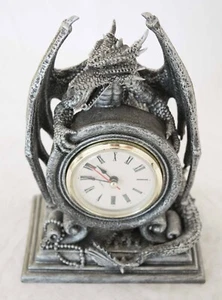 Tischuhr Drache Gothic Dungeon & Dragon Figur Dämon Uhr Höhe 22 cm 3046 - Bild 1 von 5