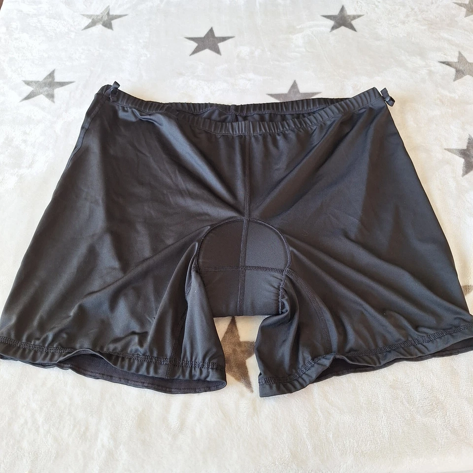 LL Bean Mens XXL Cycling Shorts Stretch Padded Compression Stretch ItemID 503889 - Image 1 of 4