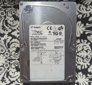 Seagate ST118202LC 18.2GB 10000RPM 1MB Ultra2 Wide SCSI 80-Pin 3.5IN - Afbeelding 1 van 6