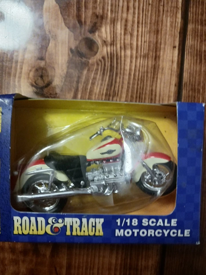 1 18 BMW R1100rs Motorcycle by Maisto