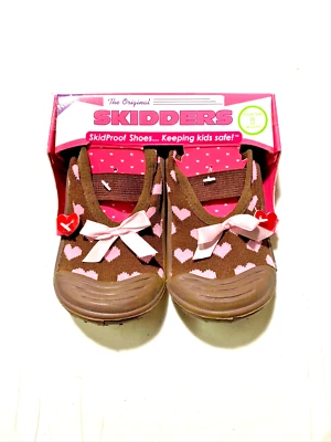 Sapatos à prova de crianças The Original Skidders marrom com corações rosa 24 M ou tamanho 8 novos - Imagem 1 de 2